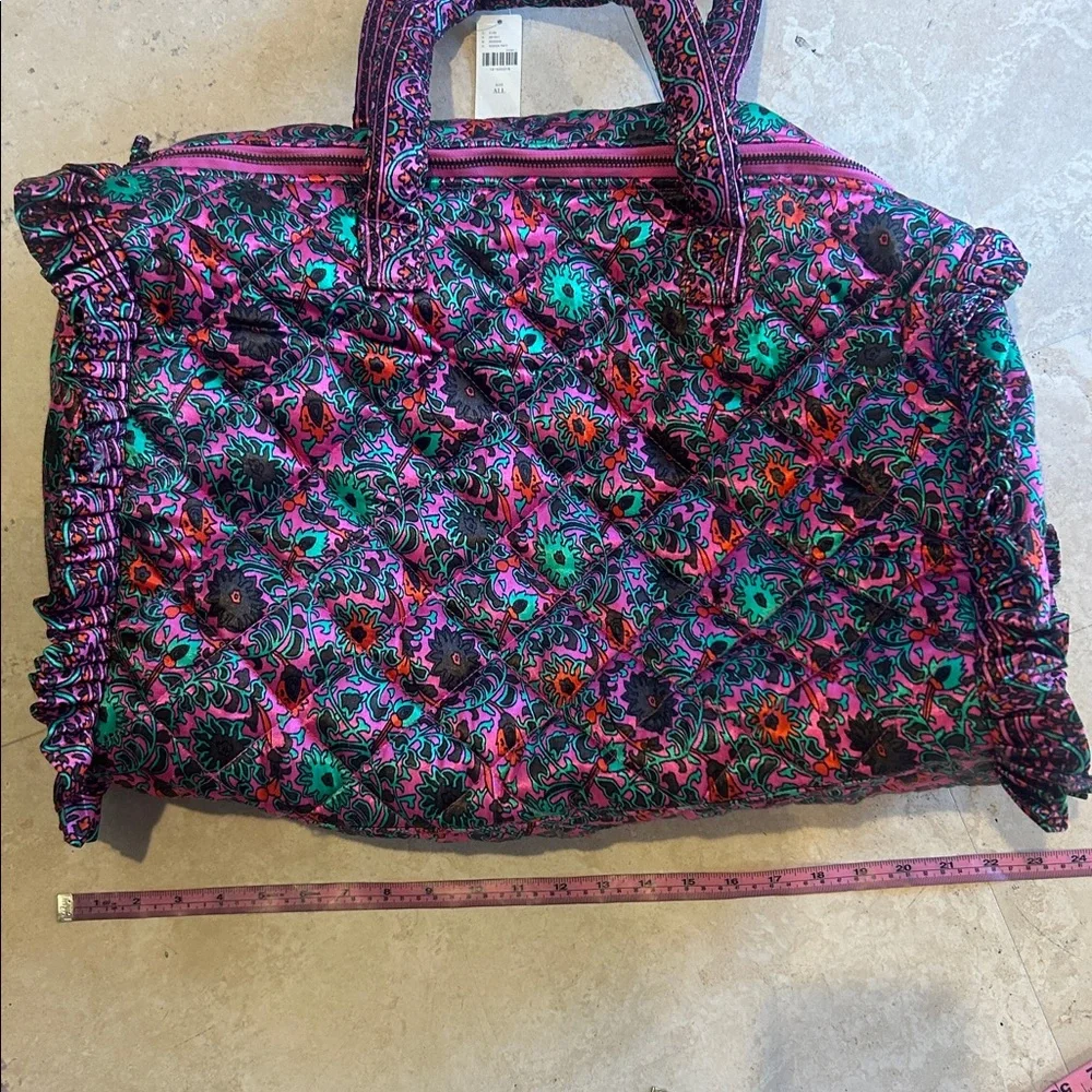 Anthropologie quilted weekender bag. New with tags - Picture 3 of 3